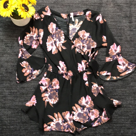 Free People All The Right Ruffles Romper - Picture 4 of 7